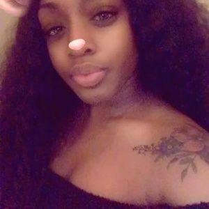 Meet your Posher, Najah